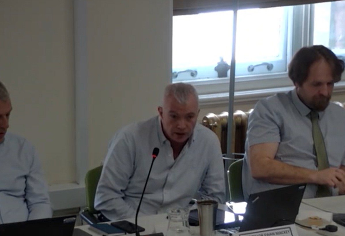 NEWS: Councillor slams ‘lack of respect’ over delay